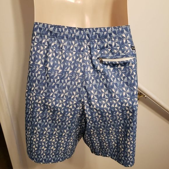 Mens size‎ 26 Abercrombie swim trunks - Picture 3 of 6